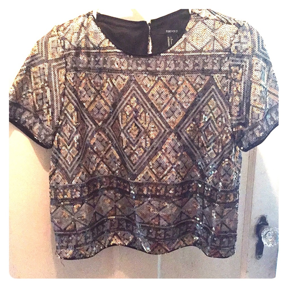 Forever 21 geometric pattern boxy sequin top